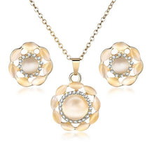 Load image into Gallery viewer, ZOSHI Hot Sale Fashion Women Jewelry Classy Sparking Crystal Necklace Wedding Gold/Silver Jewelry Set Woman Dress Accessories